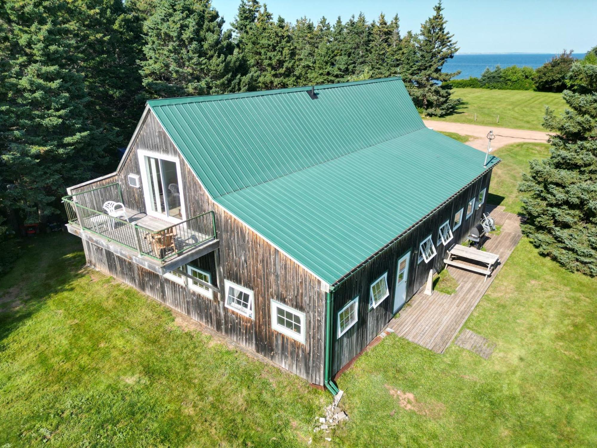 The Barn At Spry Point Hostel Little Pond Exterior photo